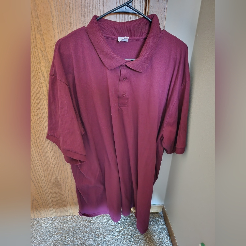 Bundle of 2 Men's Polos size 4XL